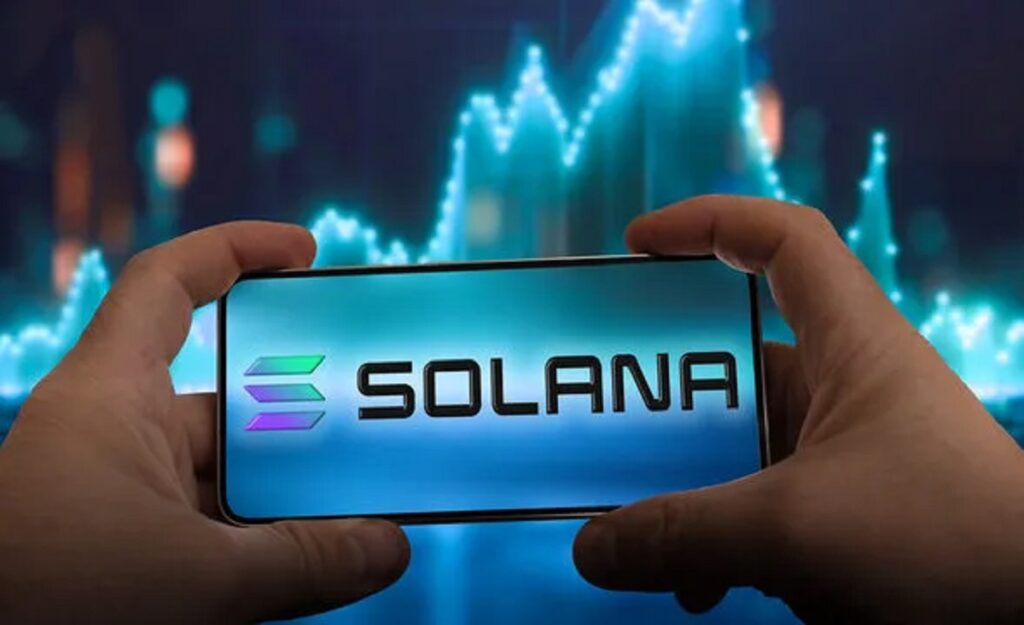 Solana On Brink Of Registering Fresh All-Time Highs In Key Metrics: Will SOL Follow?