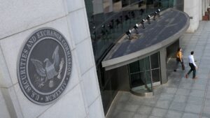 Trump Pick: Wall Street Lawyer Considered For SEC Chair